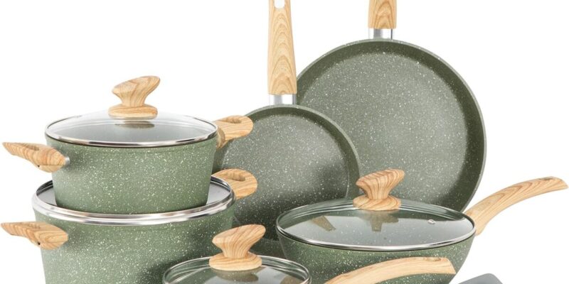 Test Kitchen Academy : lot de 12 casseroles anti-adhésives vertes